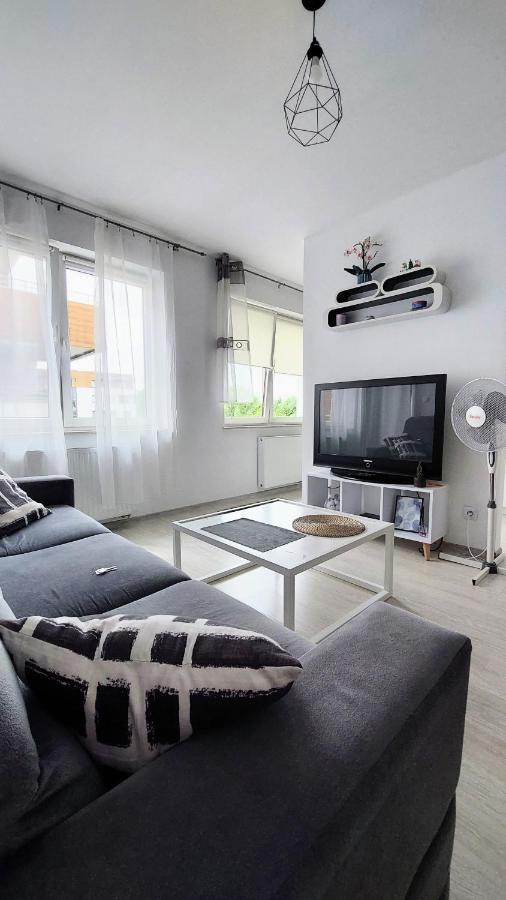 Apartament Black&White Rzeszow Exterior photo